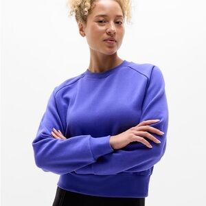 NWT Athleta Forever Fleece Relaxed Crew Sweatshirt Easy Fleece Small Borealis